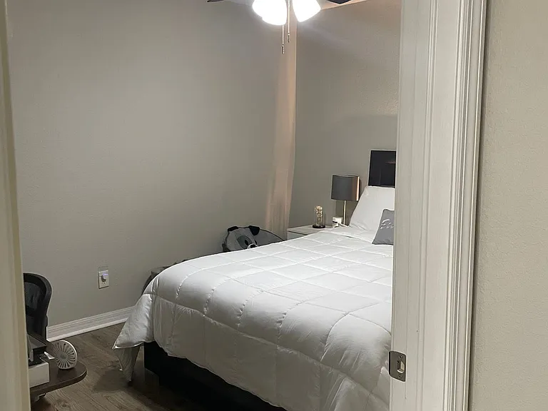 419 SW 4th St — Photo 19