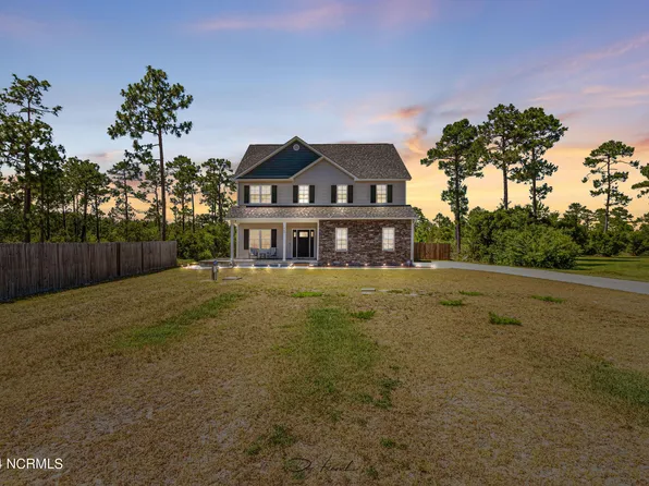 360 Inverness Drive, Hubert, NC 28539