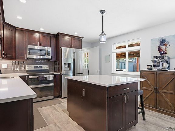5th image of 1637 S Balsam Court