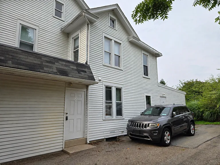 16A Manor Ave. — Photo 2