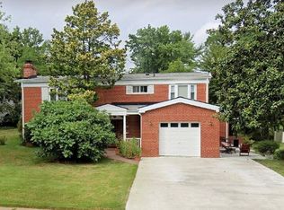 7010 Tyndale St, Mc Lean, VA 22101