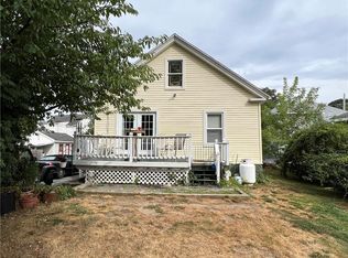 174 Simmonsville Ave, Johnston, RI 02919