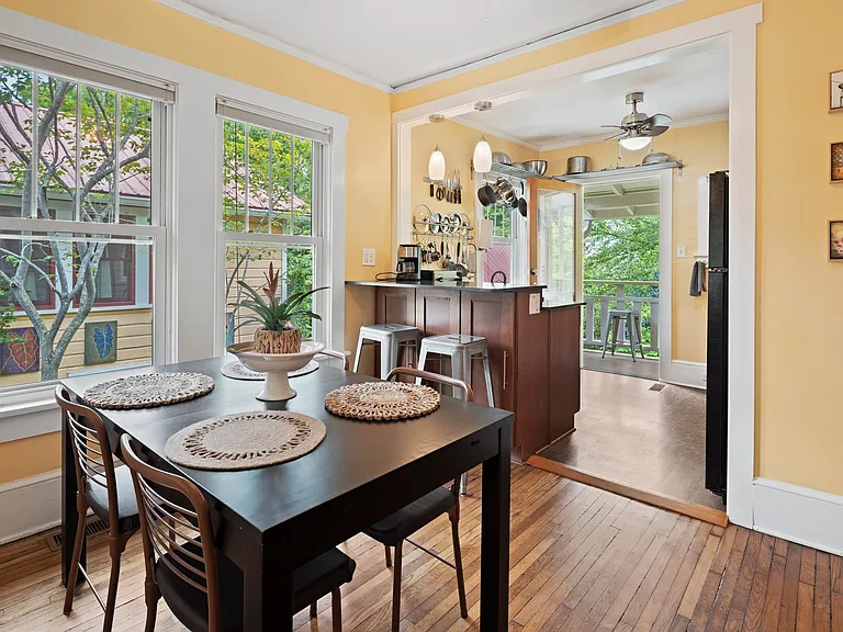 59 Elizabeth Pl #A — Photo 5