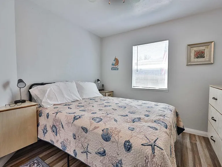 520 Delaware St — Photo 7