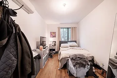 Rented by Rennit Inc.