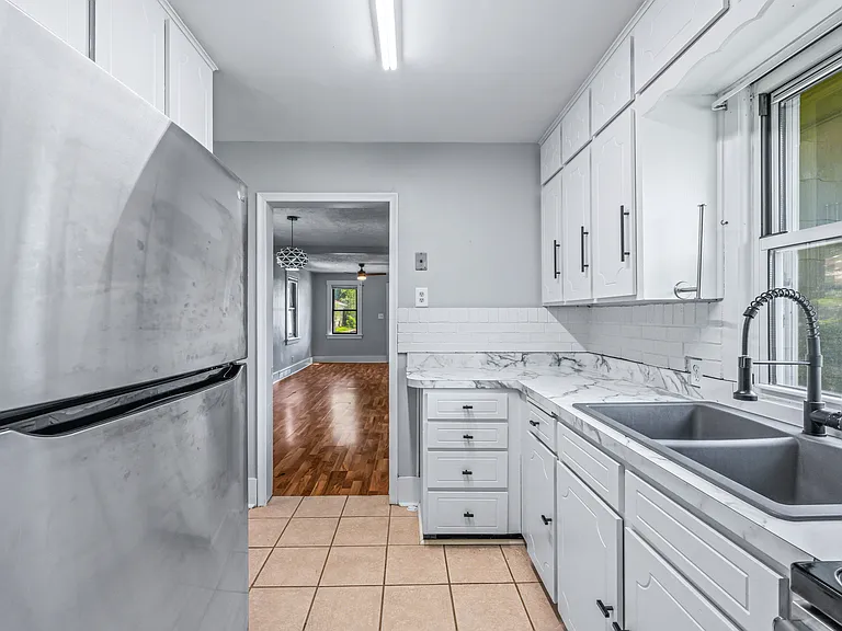 6148 Ruggles St — Photo 11