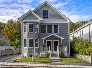 115 Elliot St FLOOR 1, Newton Highlands, MA 02461