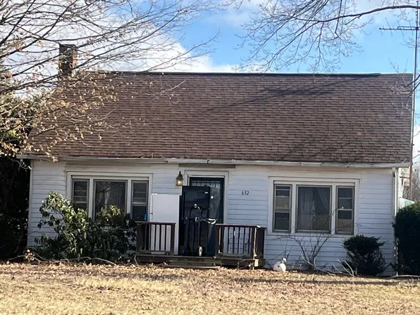 632 N Perry Hwy, Mercer, PA 16137