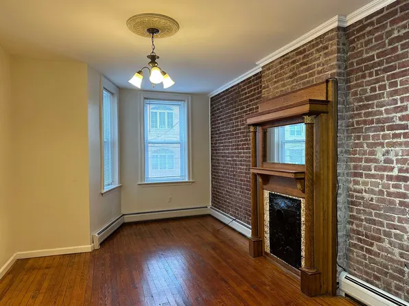 203 Ogden Avenue image 8 of 10