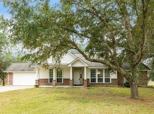 8406 County Road 466, Liverpool, TX 77577