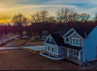 20 W Sub Station Rd, Temperance, MI 48182