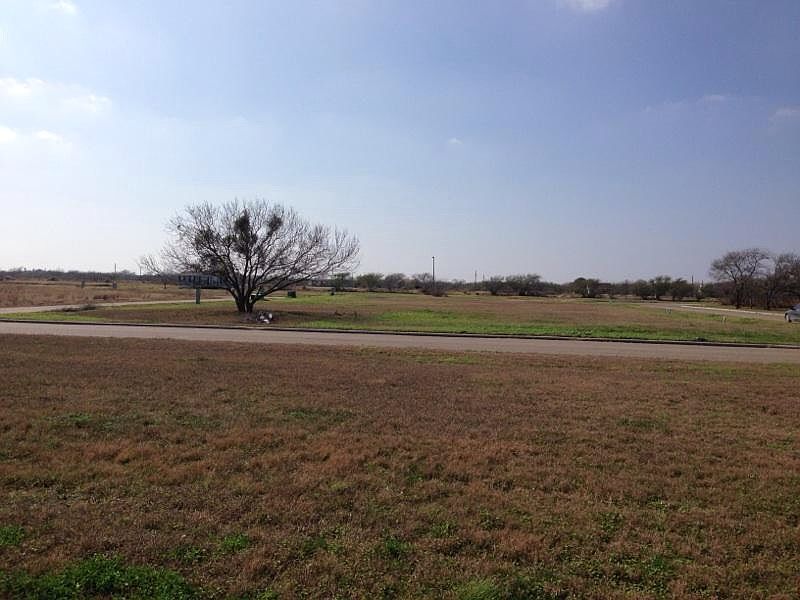 1st image of 2101 Morenita Dr