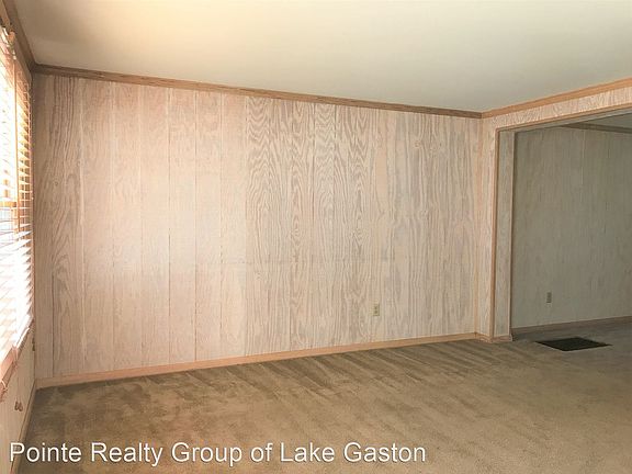 3rd image of 232 Smith St