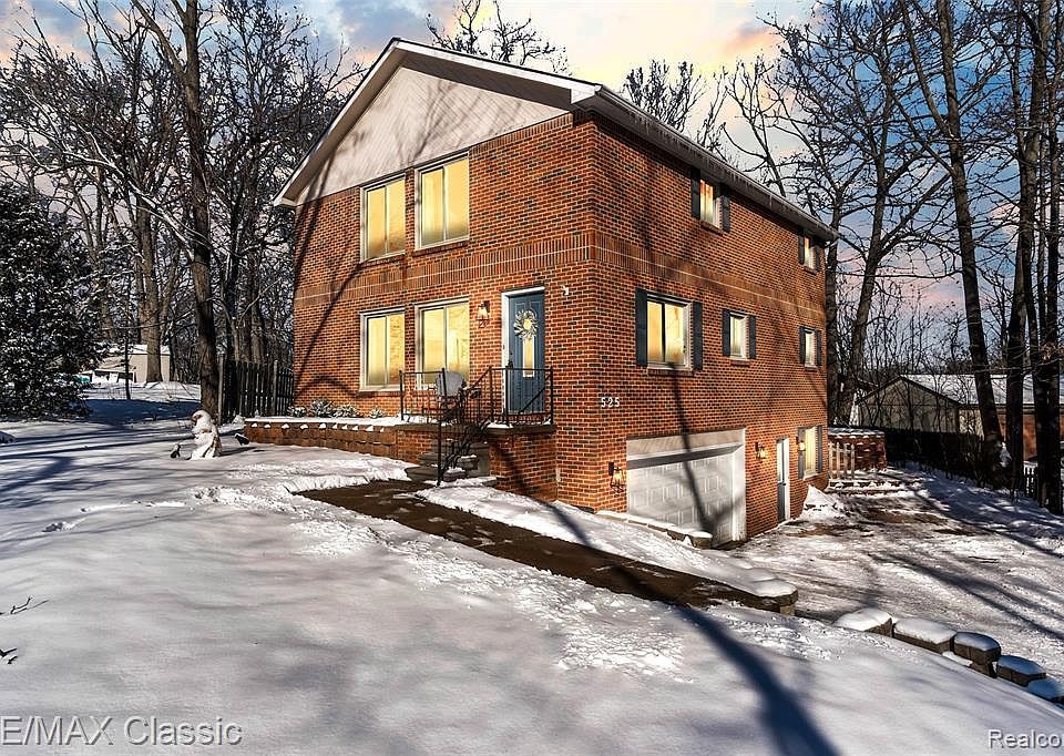 1st image of 525 Granda Vista Dr