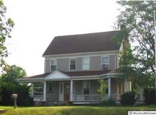 767 Main St, Belford, NJ 07718