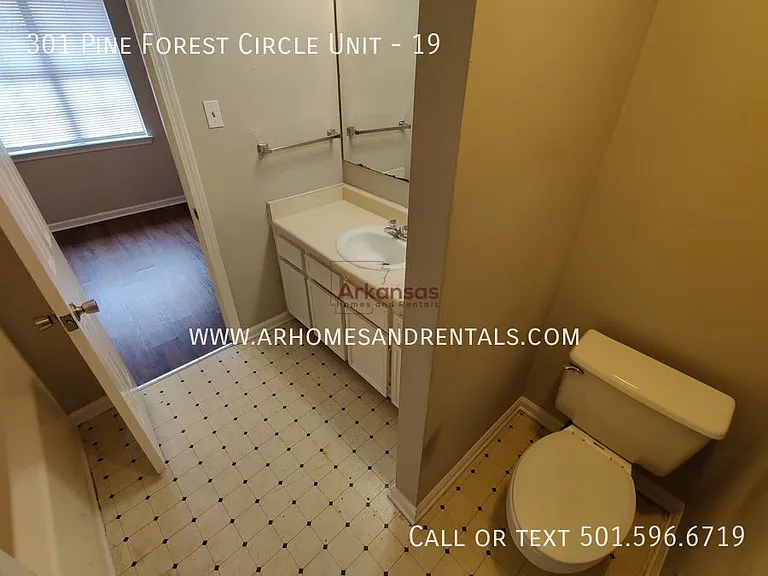 301 Pine Forest Cir #19 — Photo 13