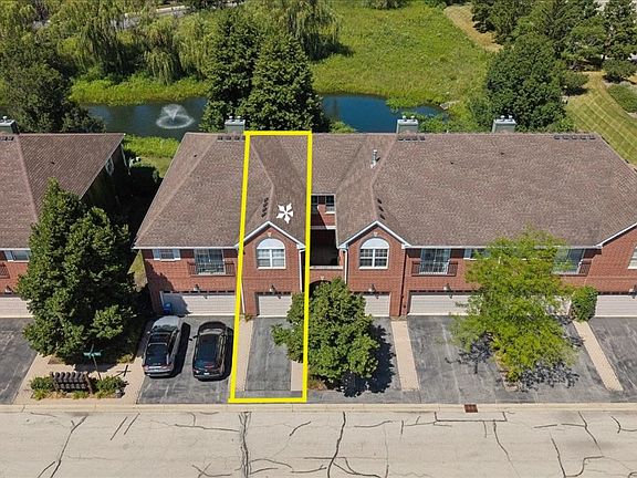 2nd image of 1116 Kensington Dr #1116