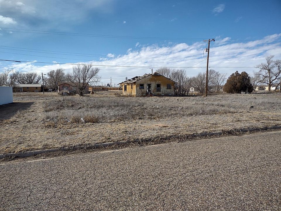 1st image of 204 Central Ave