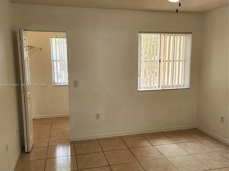2433 Centergate Dr #203 — Photo 12