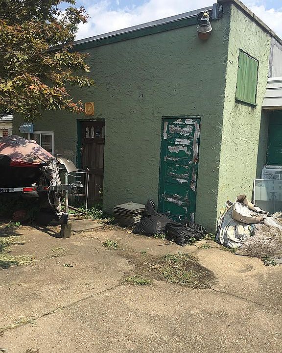 1st image of 4917-19 N Fairhill St