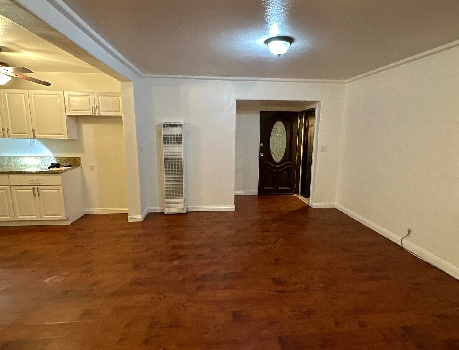 3 bed, 995 sqft, $2,600 — Photo 4