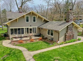 236 Lake St, Pewaukee, WI 53072