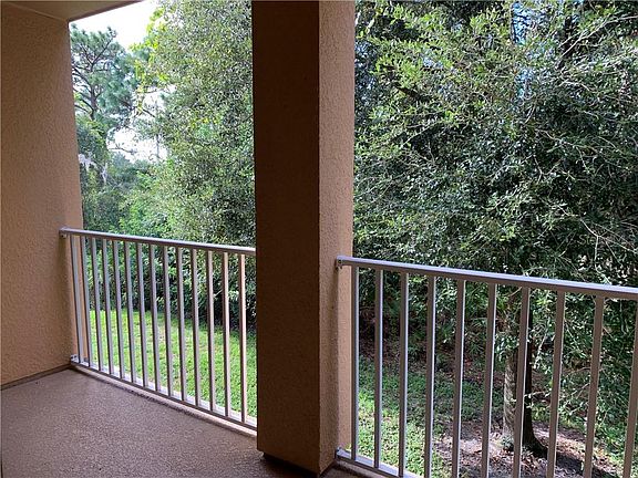 4th image of 8609 Majestic Elm Ct #402
