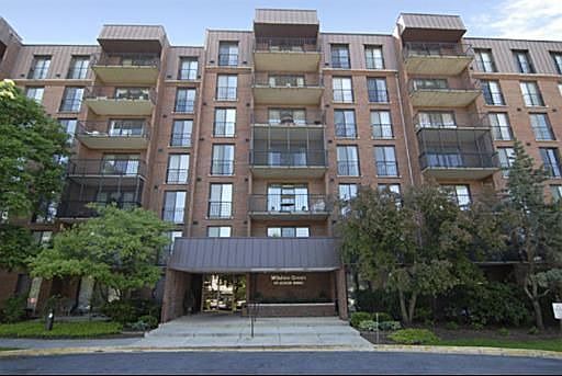1st image of 111 Acacia Dr 106 #106