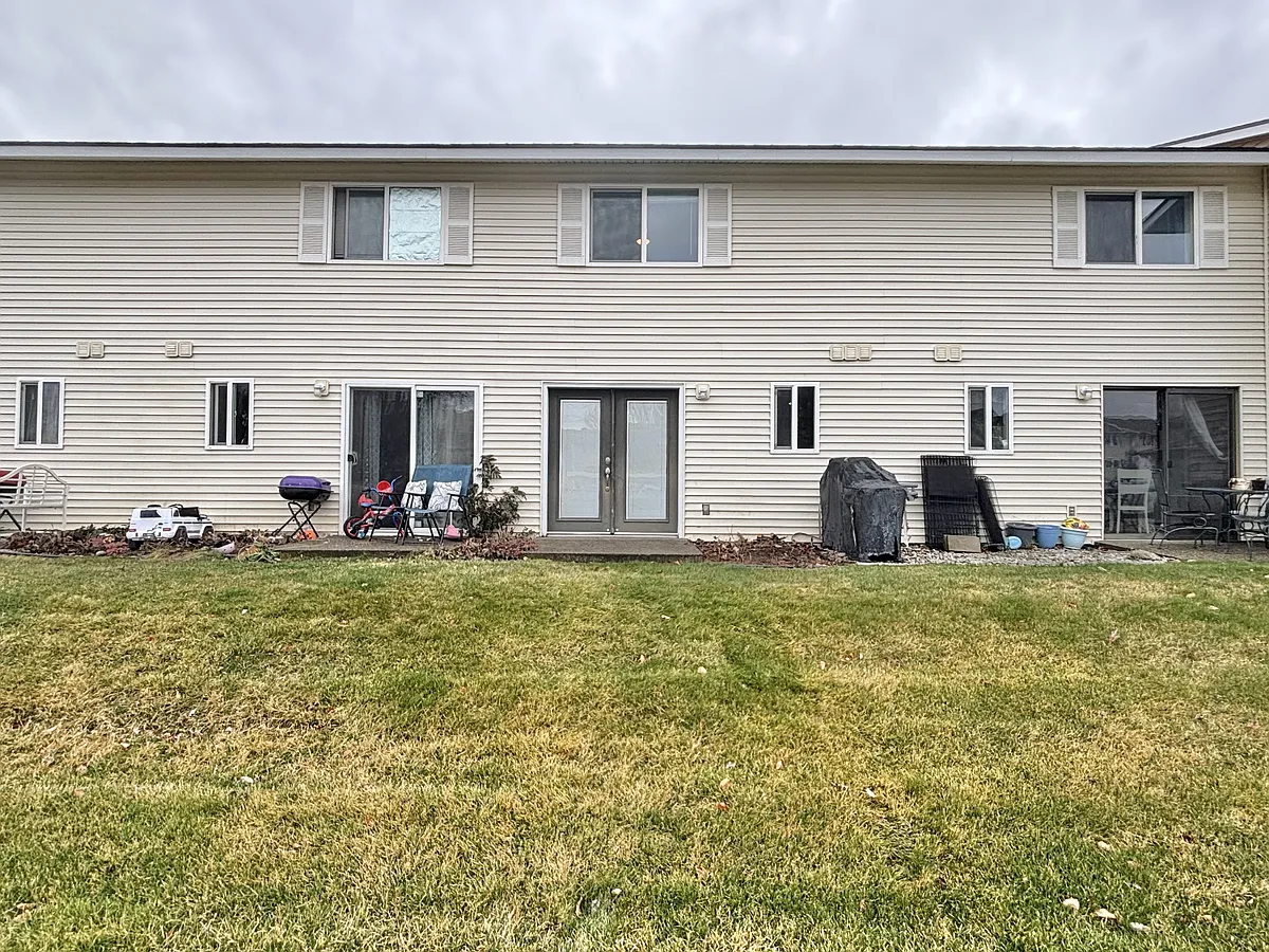 Building Photo - 2111 N Houk Rd #5