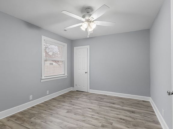4th image of 817 Stafford St