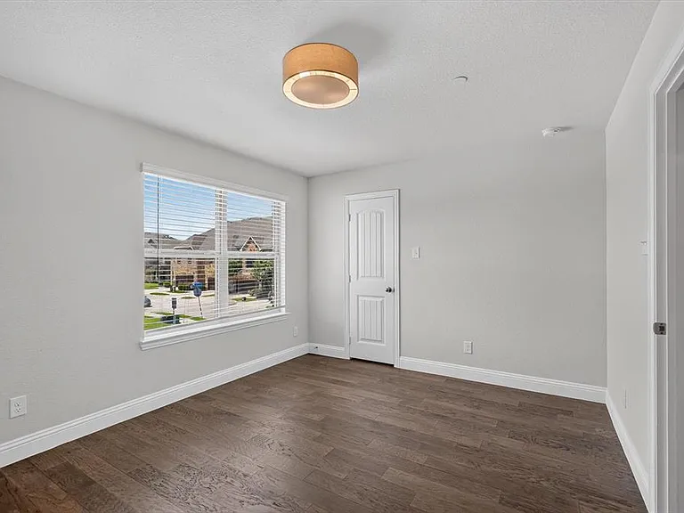 2873 Creekway Dr — Photo 17