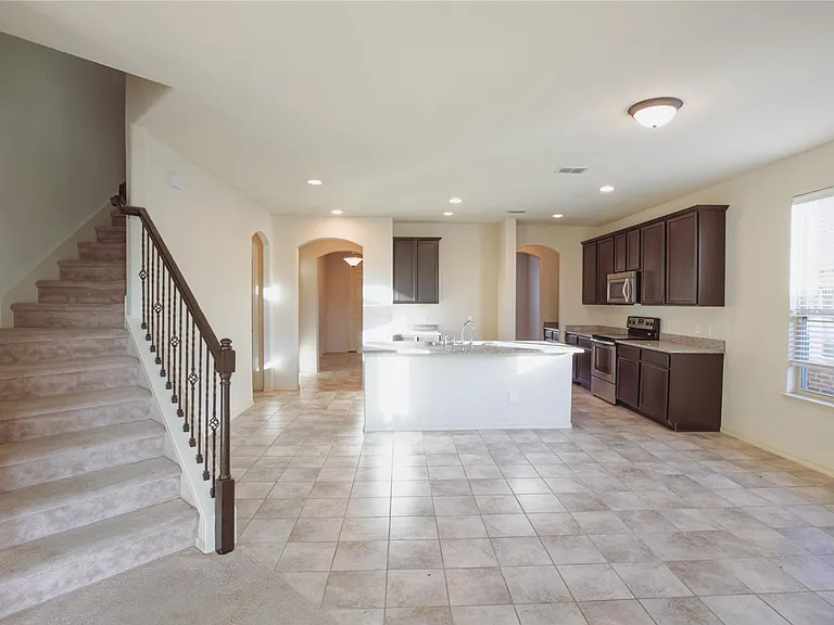 3416 Wavecrest Ln — Photo 4