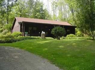 3563 Driftwood Rd, Bemus Pt, NY 14712