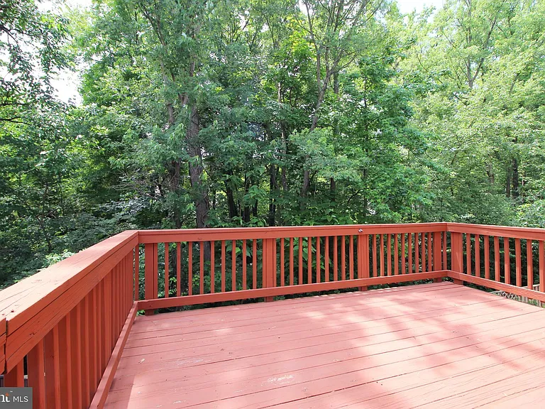 3800 Elmwood Towne Way — Photo 31