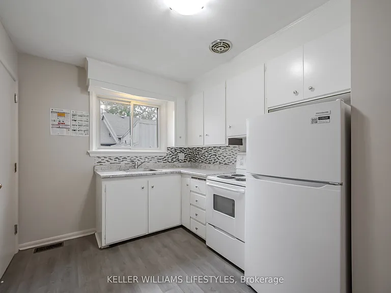 84 Wilson Ave #MAIN — Photo 21