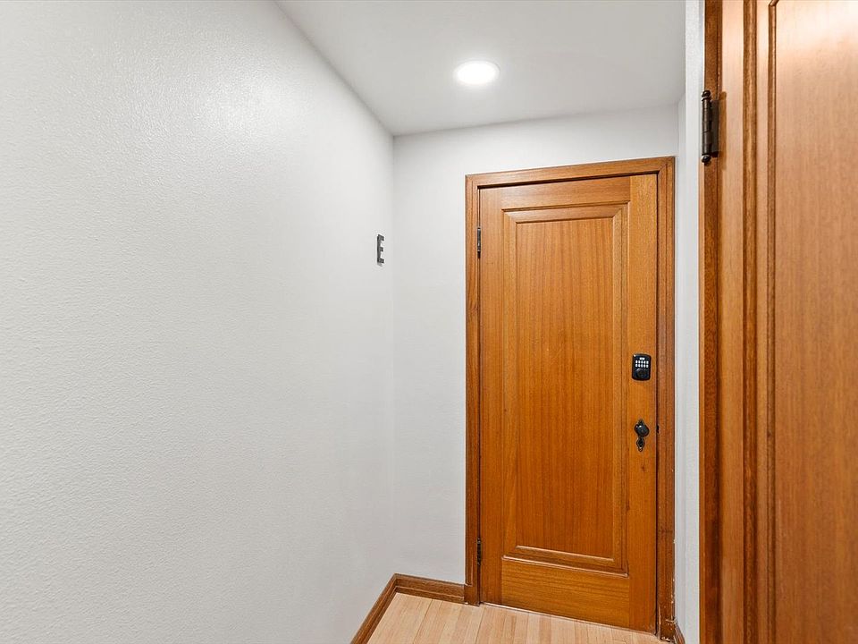 1st image of 700 Macon Ave #E