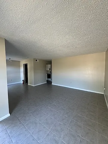 1714 Cedar Lake Dr #C — Photo 5