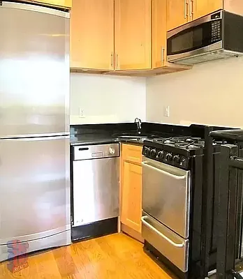 Rented by REAL New York | media 8