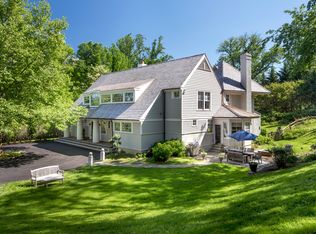 206 Wyndom Ln, Wayne, PA 19087