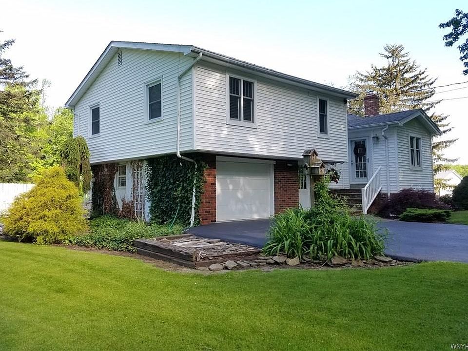 1st image of 2942 Marshall Rd