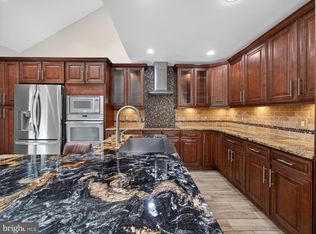 333 Basswood Cir, Langhorne, PA 19053