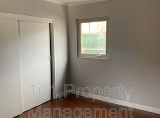 111 E 4th St, Cloverdale, CA 95425