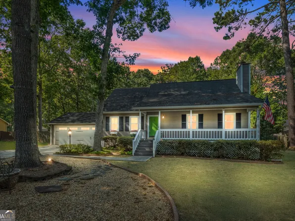 2962 Bayberry Ct, Hampton, GA 30228