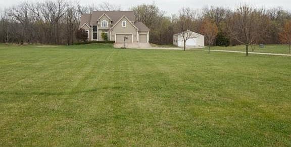 2nd image of 25343 Crestview Dr