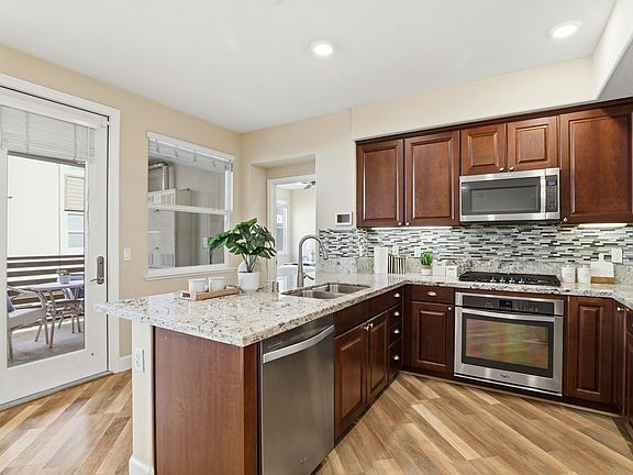 5th image of 1120 Karby Ter Unit 203
