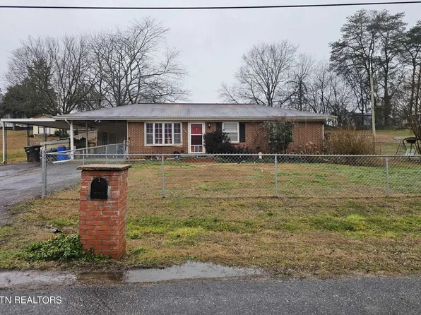 1584 Crescent Dr, Loudon, TN 37774