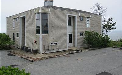 5th image of 90 Shore Drive West #A-1