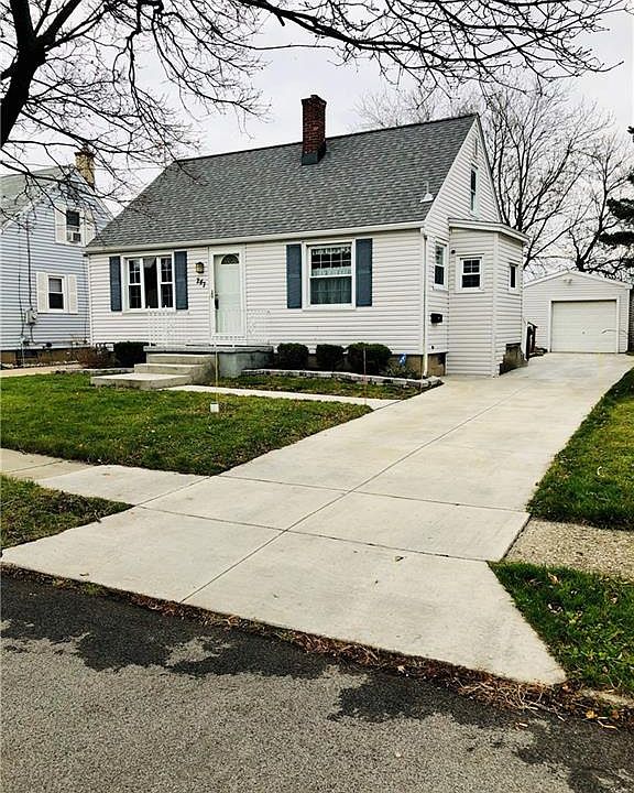 1st image of 247 Curtiss St