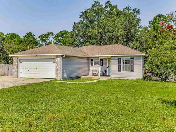 2613 Lincoln Rd, Navarre, FL 32566
