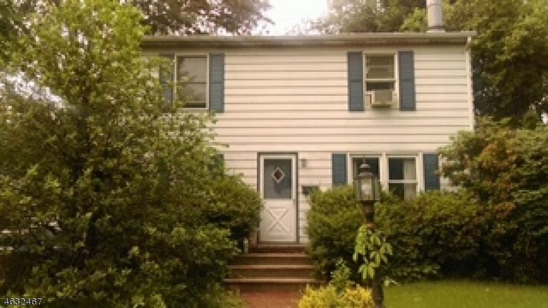 2nd image of 7 Hinchman Ave